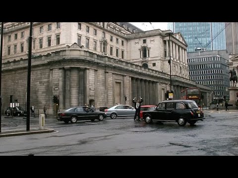 Bones 4x01 - “I hate London. I hate England. I’m glad we had a revolution”