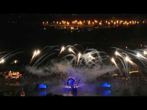 Epcot Harmonious fireworks finale