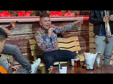 Jarros de licor - Bryan Muñoz en vivo