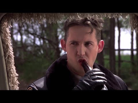 Dumb And Dumber - P!ss In Beer Bottles (Harland Williams)