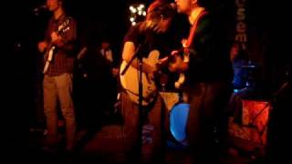 The Spinto Band - Trust vs. Mistrust