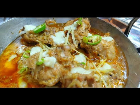 Creamy Cheesy Nutty White Karahi – Rich, Indulgent & Irresistible! 🧀🔥🍗