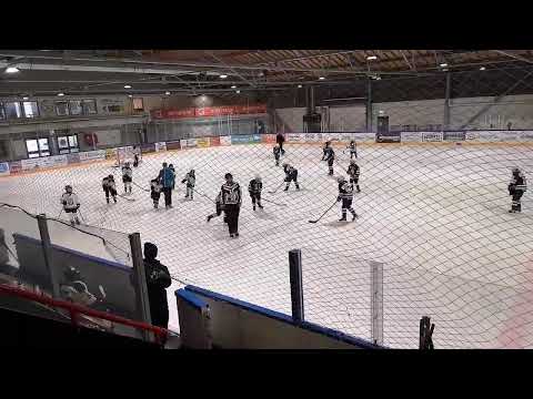 HaKi White vs Kiekko-Espoo Blues blue
