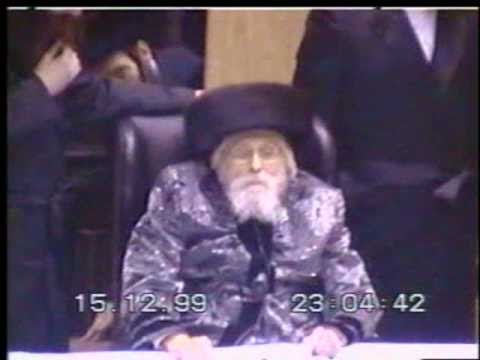 Bobov Rebbe Zt"l Dancing Mitzva Tantz & Wedding March