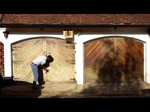 Mikono: Made by the Hands of Refugees in Nairobi