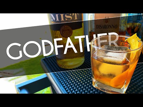 GODFATHER COCKTAIL | Whisky Cocktails at home | Godfather Cocktail Disaronno | Rob's Home Bar