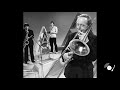 Chris Barber - Doin' The Crazy Walk