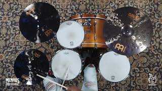 Video thumbnail for Meinl 15" Classics Custom Dark Hi-Hats - 1300/1502g (CC15DAH-1111417Z) by Memphis Drum Shop