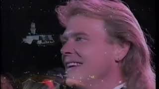 John Farnham - You&#39;ll Never Walk Alone (Live at Carols by Candlelight/Remastered)
