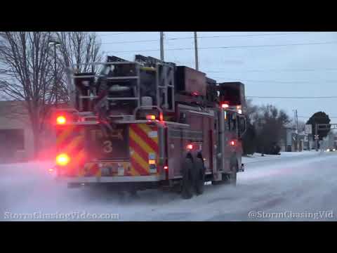 Cleaning up after the Valentines Day Winter Storm, Wichita, KS - 2/14/2021
