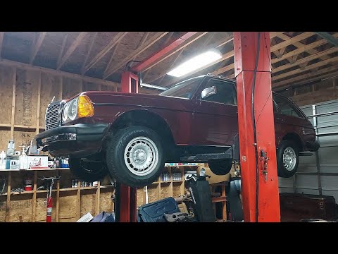 1984 Mercedes 300TD - Part 2 Initial Inspection