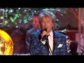 Rod Stewart - "You Wear It Well" (Live 2012)