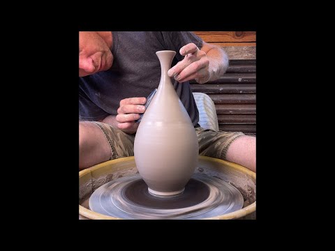Throwing A 2.5lb Small Neck Bottle Vase - (full video of IG Reel from 9.7.21)