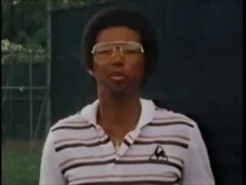 , title : 'ARTHUR ASHE great backhand lesson'