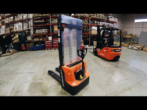 Обзор на самоходный штабелер NOBLELIFT PSE12N PSE12B Новинка 2019 года, PIN панель, Li ion АКБ