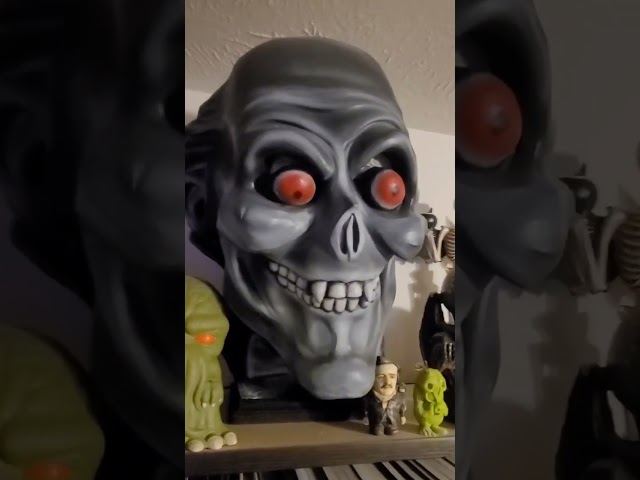 Vídeo relacionado con Mansión embrujada Airblown Hitchhiking Fantasmas Disney Decoración de Halloween (Ezra)