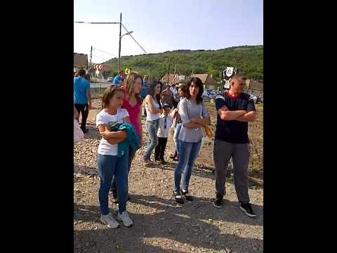 Compact Nades live eve.usl Video 3