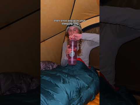 This tricks has saved me🥶😳 #backcountry #wintercamping #campingtips