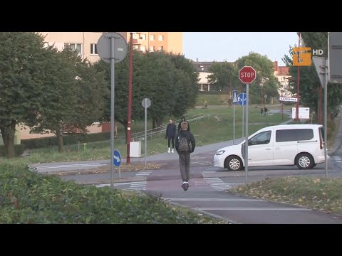 Kontrowersyjne znaki na drodze rowerowej - Tv Tetka Tczew HD