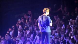 5sos (5 seconds of summer) -  Chasing Cars/Waste the Night  (Belfast)
