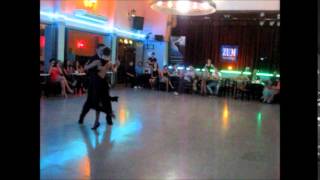 Gonzalo Angeles y Nathalia Peña Muñoz en ZUM!