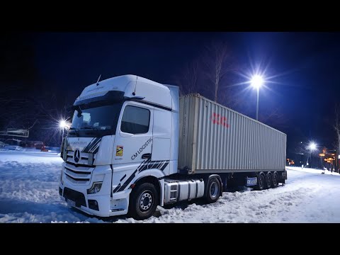 POV: Navigating a Snowy Night Drive | MB Actros