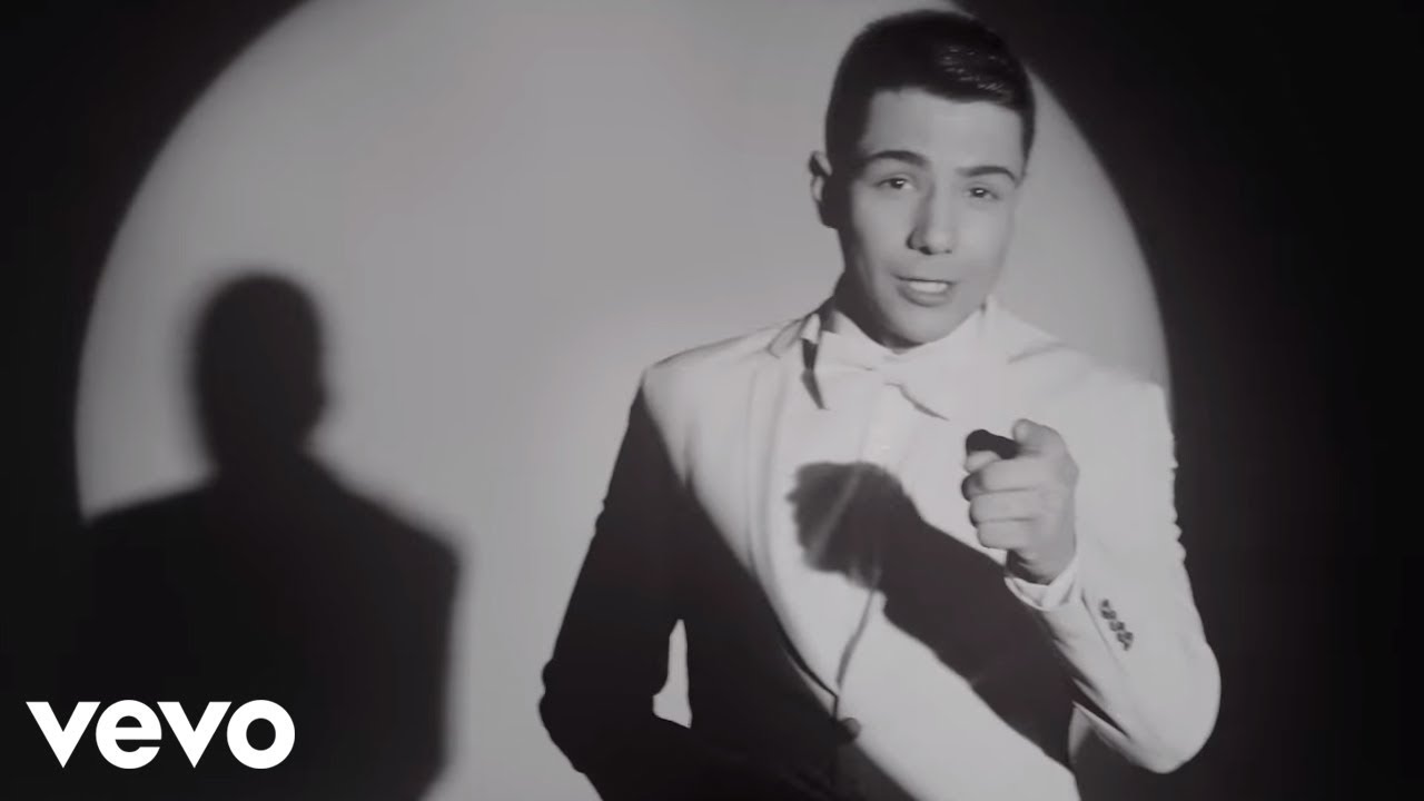 Luis Coronel — Cuando La Miro