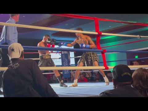 Daijohn "The Gladiator" Gonzalez vs Gilbert Venegas highlights