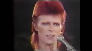 David Bowie (Marianne Faithfull)   I Got You Babe   1980 Floorshow