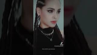 Download lagu Yaya Urassaya Tiktok Trend mp3