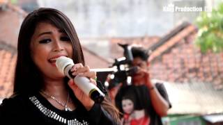 Download lagu Rebutan Lanang Dian Anic Anica Nada Live Jatibaran....mp3