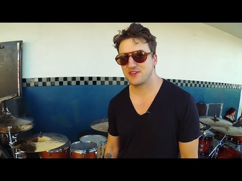 GEAR GODS RIGGED - Navene Koperweis of Entheos