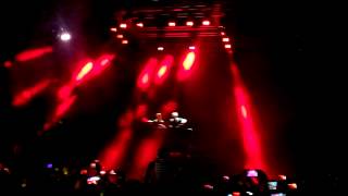 Axwell /\ Ingrosso - Can&#39;t Hold Us Down