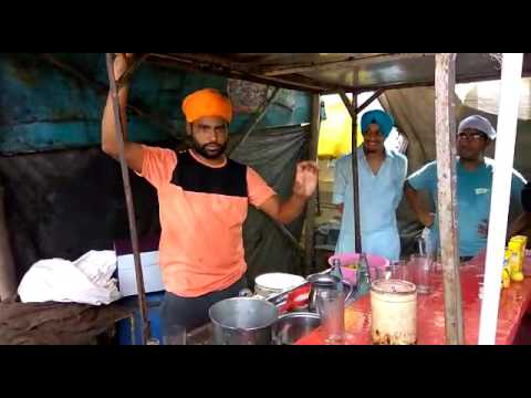 Funny viral video of a Sardar ji selling soda 