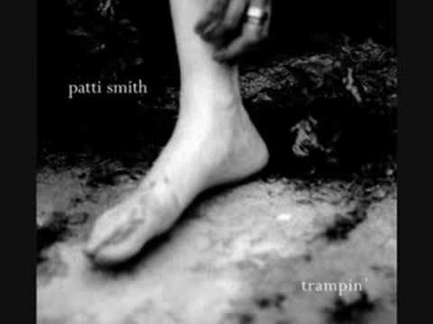 Patti Smith - Cartwheels [with Lyrics]