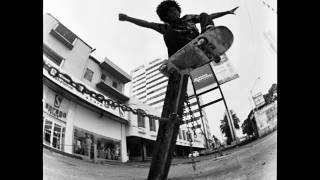 Del the Funky Homosapien - Burnt (ft. The Hieroglyphics) [Remastered Version]