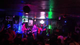 Paghihintay - Razorback @ The Junkyard Rock &amp; Blues Bar