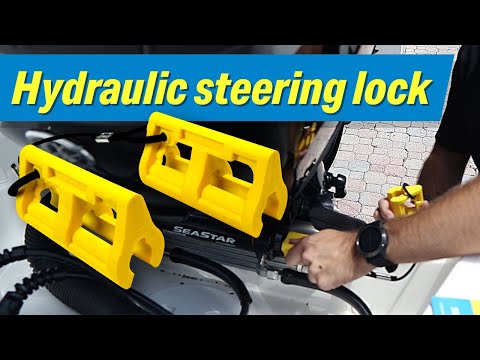 How to Keep Your Outboard Motor Straight When Trailering