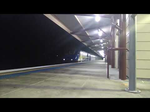 NSW TRAINLINK XPT DEPARTURE FROM CASINO TRAIN BOUND FOR SYDNEY
