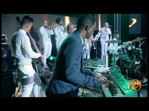 Manolito Simonet y su Trabuco-Sí, te menti (Live)