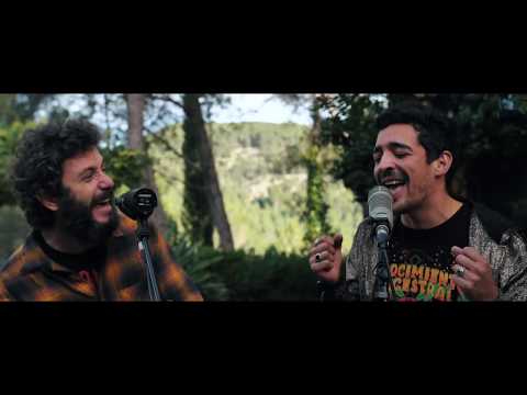 Muerdo - Llegué hasta ti con Juanito Makandé (Acústico)