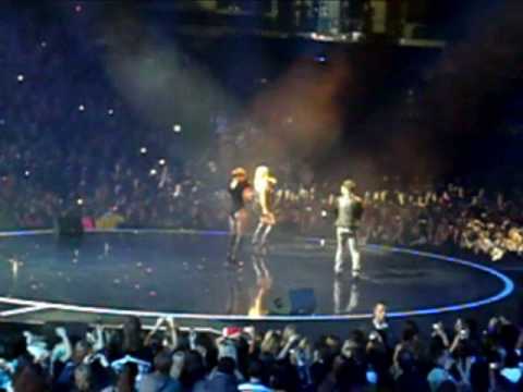 Popstars Du & Ich Finale 2009, Leo & Vanessa feat. Rihanna - Umbrella