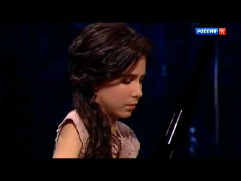 Chopin Waltz in C sharp minor, op 64 No  2 Alexandra Dovgan with V Spivakov Sati Not boring classics