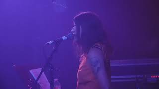 Best Coast - &quot;If It Makes You Happy&quot; (Sheryl Crow cover)
