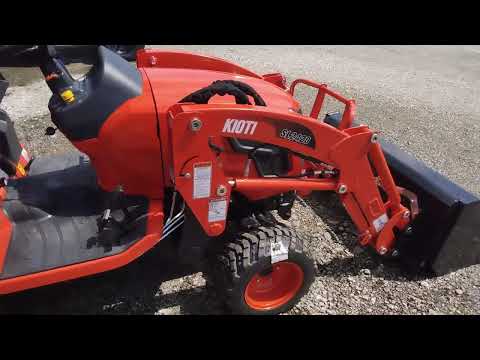Kioti Tractor CS2220