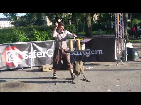 Charlie Caper - Illusionist/Magician - LIVE @ Sweden Street Festival 3/7 - 2016