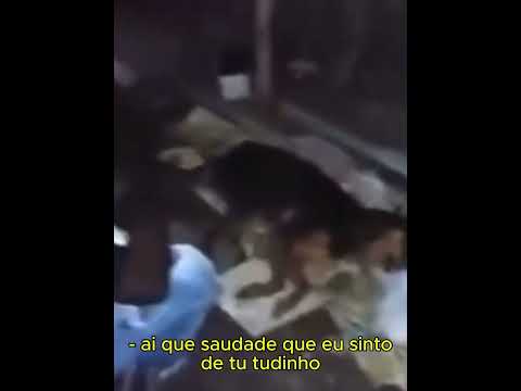 jovem chora pelo cachorro magrelinho #cachorro #magrelinho #meme