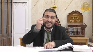 בחדר לימודו של הרמב"ן | דרכי העיון | הרב ישמח משה (מוסדות כיסא רחמים) - התמונה מוצגת ישירות מתוך אתר האינטרנט יוטיוב. זכויות היוצרים בתמונה שייכות ליוצרה. קישור קרדיט למקור התוכן נמצא בתוך דף הסרטון