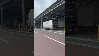 Download lagu 【貨物地区JAL上屋】アイリストで呼ばれたのでトラックヤードにトラックを移動します✨🚚 #17プロフィア#綺麗#人気#日野 mp3 Download lagu 【貨物地区JAL上屋】アイリストで呼ばれたのでトラックヤードにトラックを移動します✨🚚 #17プロフィア#綺麗#人気#日野 mp3