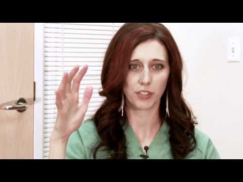 Re: I'm pregnant and have a low-lying placenta. Should I be worried?